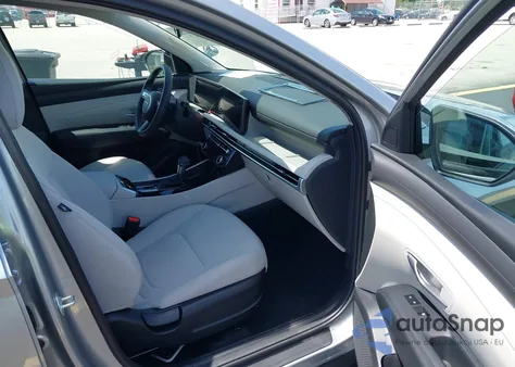 2025 Hyundai Tucson Sel z USA, uszkodzony, nr VIN 5NMJB3DE3SH588128